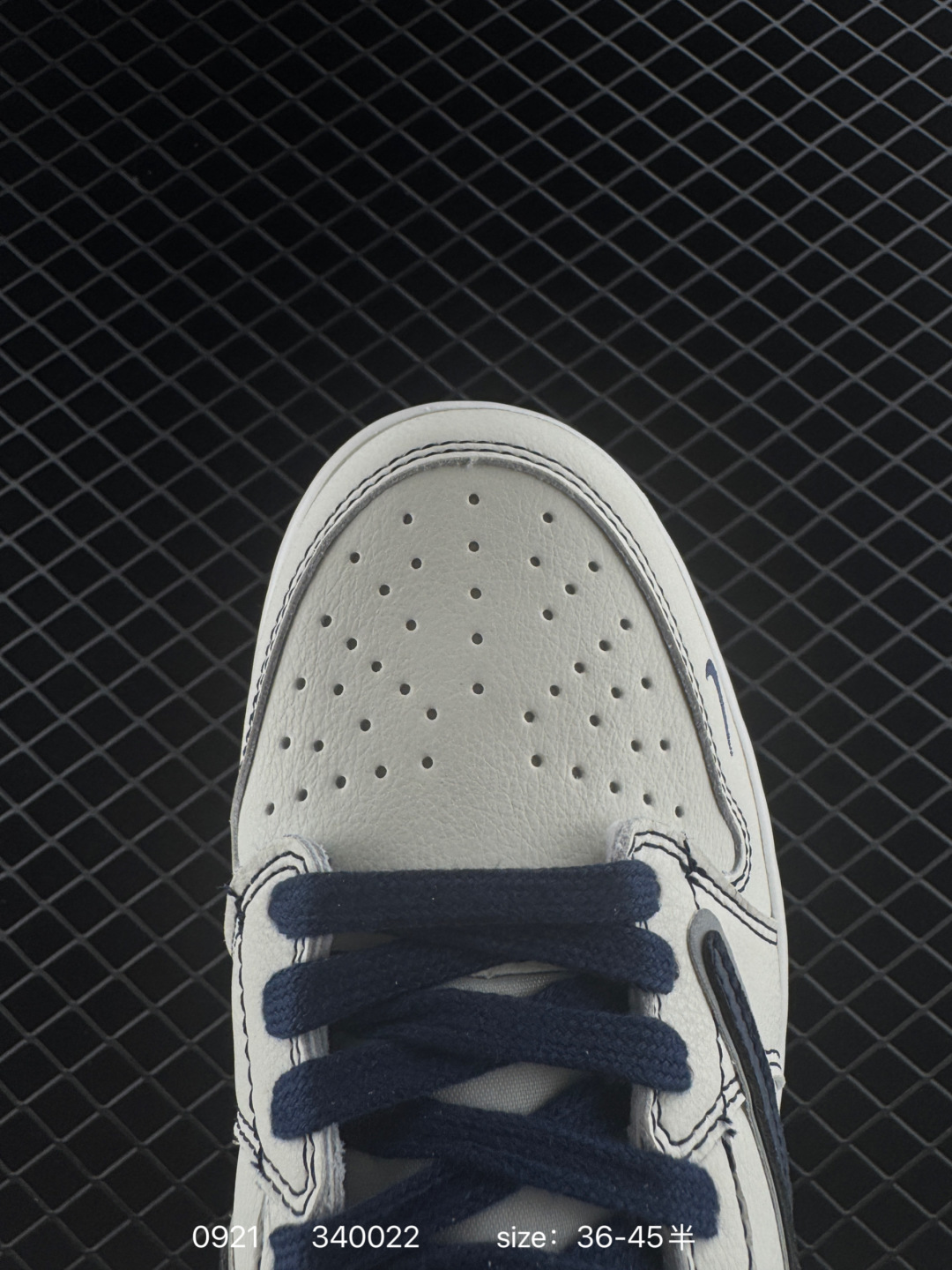 Travis Scott x Air Jordan 1 ” Reverse Mocha “